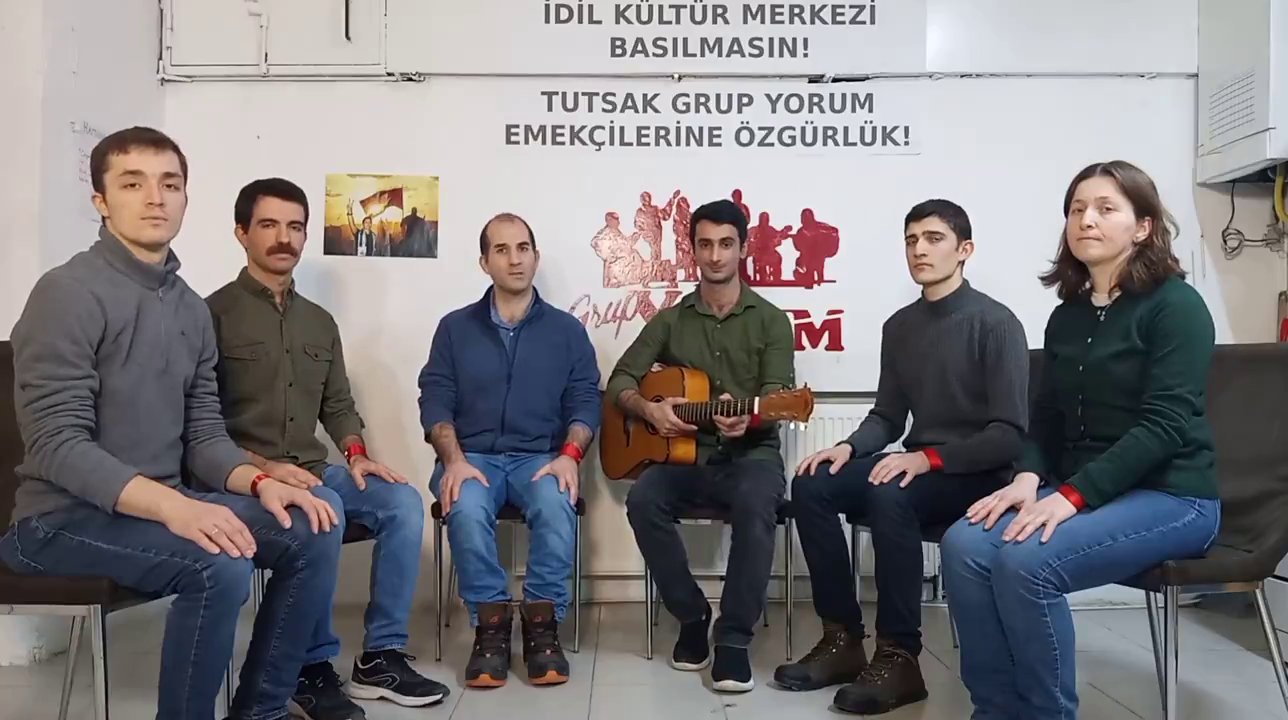 Grup Yorum Bir Kez Daha Bedenini Enstrüman Yaptı - Image 1