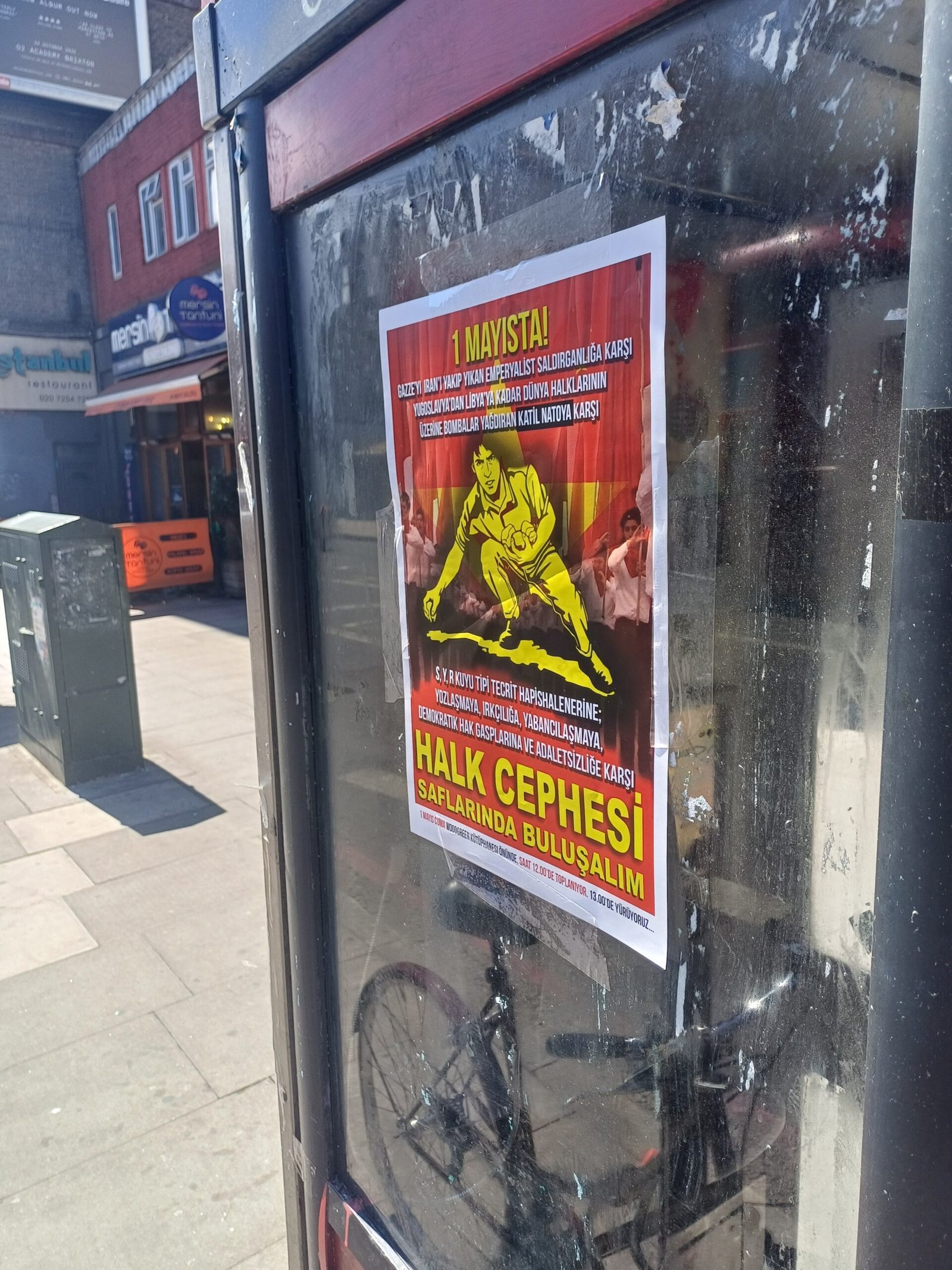 Londra’da Halk Cepheliler: Masa Açıp Bütün Emekçi Halkları 1 Mayıs’ta Alanları Doldurma Çağrısında Bulundu - Image 1