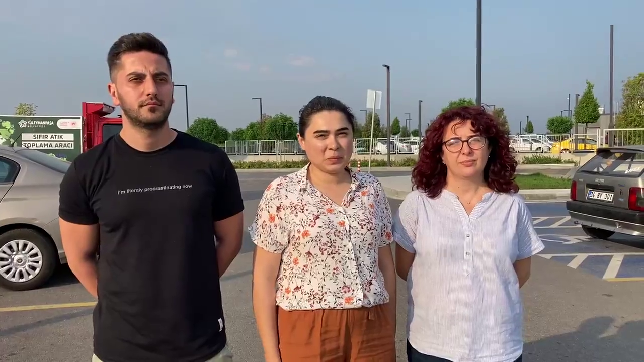 Tekirdağ Şehir Hastanesi Önünde HHB Avukatları Gökhan Yıldırım’la İlgili Açıklama Yaptı - Image 1